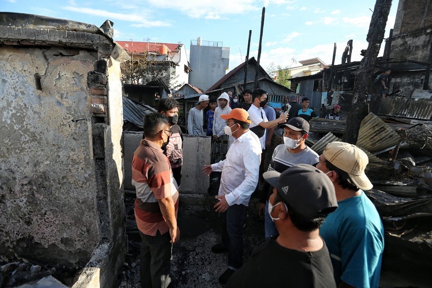 Datangi Lokasi Kebakaran di Jongaya, Danny Ingin Pastikan Segala Keperluan Korban Tercukupi